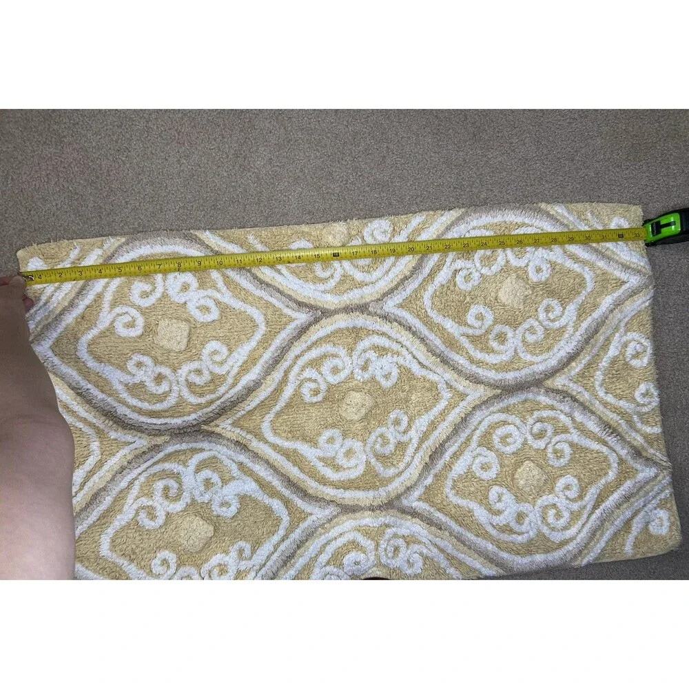 Bohemian Damask Scroll Tufted Cotton Bath Rug Yellow Cream 20x33